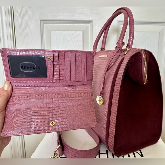 🥀 NWT Brahmin Rose Thornfield Caroline and Ady Set 🥀 - Picture 5 of 10